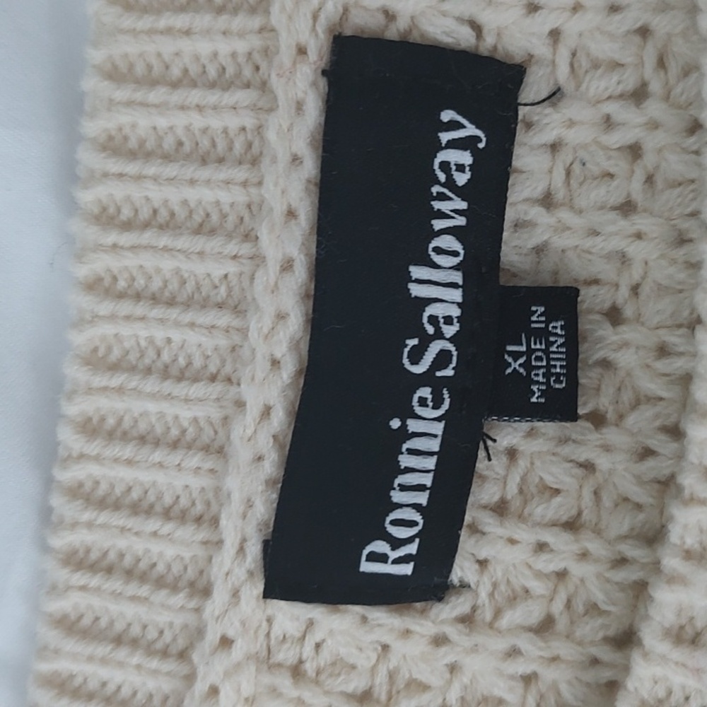 Cream Sweater with Button Accents - Picture 3 of 7